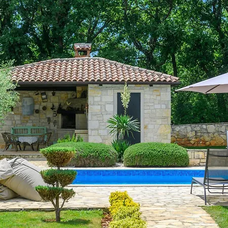 וילה Irinea By Rent Istria *